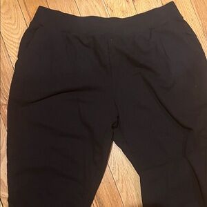 3 pair joggers Black and 2 white with pockets and wide waste Bands